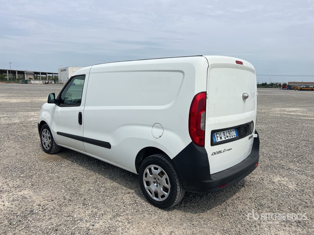 2019 Fiat Doblo Cargo Autocarro furgonato - فان المدمجة: صورة 3 2019 Fiat Doblo Cargo Autocarro furgonato - فان المدمجة: صورة 3