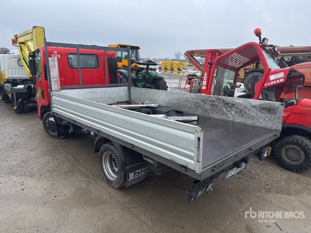 2019 Isuzu (Inoperable) Flatbed Truck - شاحنات مسطحة: صورة 3 2019 Isuzu (Inoperable) Flatbed Truck - شاحنات مسطحة: صورة 3
