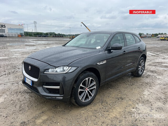 2019 Jaguar F-Pace 2.0D I4 180CV R-SPORT AWD (Inop ... SUV - سيارة دفع رباعي: صورة 3 2019 Jaguar F-Pace 2.0D I4 180CV R-SPORT AWD (Inop ... SUV - سيارة دفع رباعي: صورة 3