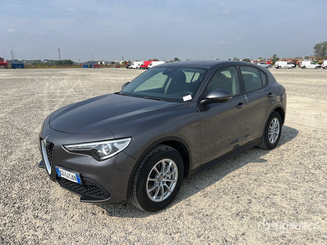2020 Alfa Romeo Stelvio 2.2 TD 190CV AT8 Q4 BUSINESS SUV - سيارة دفع رباعي: صورة 3 2020 Alfa Romeo Stelvio 2.2 TD 190CV AT8 Q4 BUSINESS SUV - سيارة دفع رباعي: صورة 3