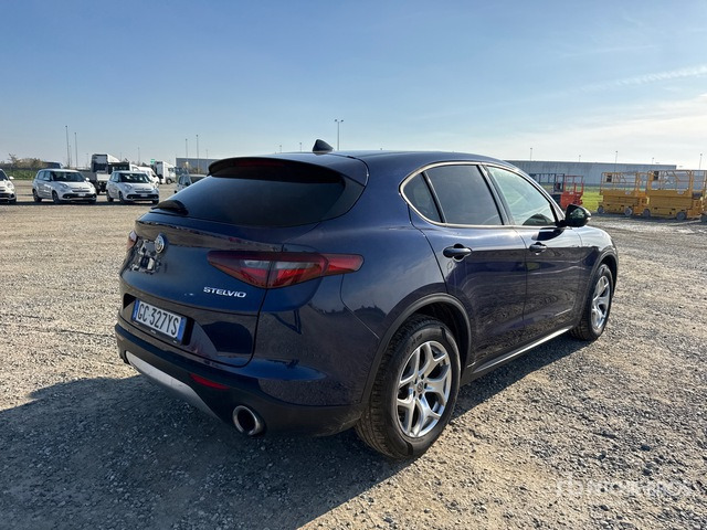 2020 Alfa Romeo Stelvio 2.2 TURBO DIESEL 190CV AT8 Q4 B ... SUV - سيارة دفع رباعي: صورة 3 2020 Alfa Romeo Stelvio 2.2 TURBO DIESEL 190CV AT8 Q4 B ... SUV - سيارة دفع رباعي: صورة 3