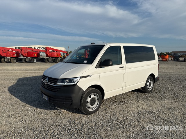 2020 Volkswagen Transporter 2.0 TDI BlueMotion SCR 110kW DSG Van Truck - فان: صورة 1 2020 Volkswagen Transporter 2.0 TDI BlueMotion SCR 110kW DSG Van Truck - فان: صورة 1
