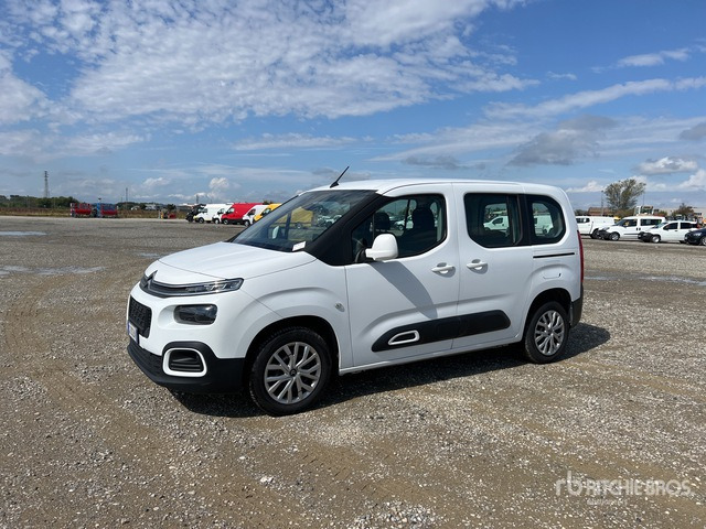 2021 Citroen Berlingo Autocarro furgonato - فان المدمجة: صورة 3 2021 Citroen Berlingo Autocarro furgonato - فان المدمجة: صورة 3
