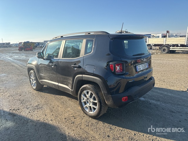 2021 Jeep Renegade 1.3 T4 PHEV 190CV LIMITED 4XE AUTO SUV - سيارة دفع رباعي: صورة 2 2021 Jeep Renegade 1.3 T4 PHEV 190CV LIMITED 4XE AUTO SUV - سيارة دفع رباعي: صورة 2