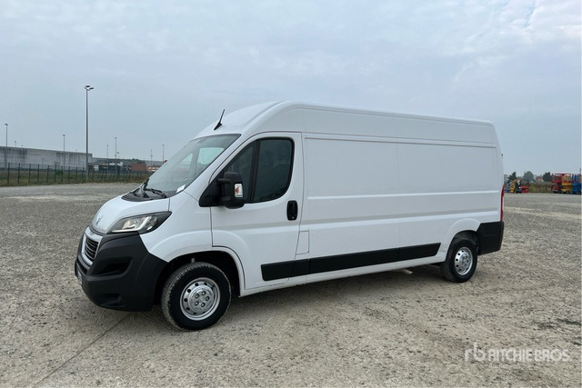 2021 Peugeot Boxer 333 L3H2 2.2 BLUEHDI 140CV S&S Van Truck - فان: صورة 2 2021 Peugeot Boxer 333 L3H2 2.2 BLUEHDI 140CV S&S Van Truck - فان: صورة 2