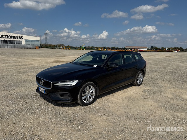 2021 Volvo V60 SW B4 D AUTOM. MOMENTUM BUSINESS Automobile - سيارة: صورة 1 2021 Volvo V60 SW B4 D AUTOM. MOMENTUM BUSINESS Automobile - سيارة: صورة 1