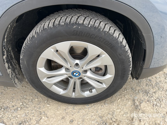2022 BMW X1 XDRIVE 25E BUSINESS ADVANTAGE SUV - سيارة دفع رباعي: صورة 5 2022 BMW X1 XDRIVE 25E BUSINESS ADVANTAGE SUV - سيارة دفع رباعي: صورة 5