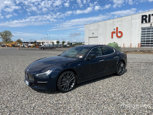 2022 Maserati Ghibli 2.0 330CV 48V MHEV GT AUTO Automobile - سيارة: صورة 2 2022 Maserati Ghibli 2.0 330CV 48V MHEV GT AUTO Automobile - سيارة: صورة 2