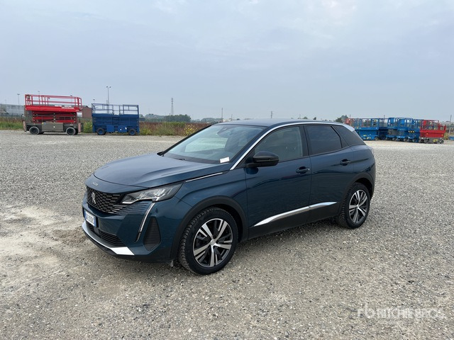 2022 Peugeot 3008 BLUEHDI 130 SeS ALLURE SUV - سيارة دفع رباعي: صورة 3 2022 Peugeot 3008 BLUEHDI 130 SeS ALLURE SUV - سيارة دفع رباعي: صورة 3
