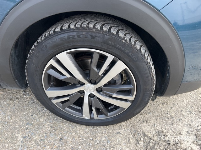 2022 Peugeot 3008 BLUEHDI 130 SeS ALLURE SUV - سيارة دفع رباعي: صورة 4 2022 Peugeot 3008 BLUEHDI 130 SeS ALLURE SUV - سيارة دفع رباعي: صورة 4