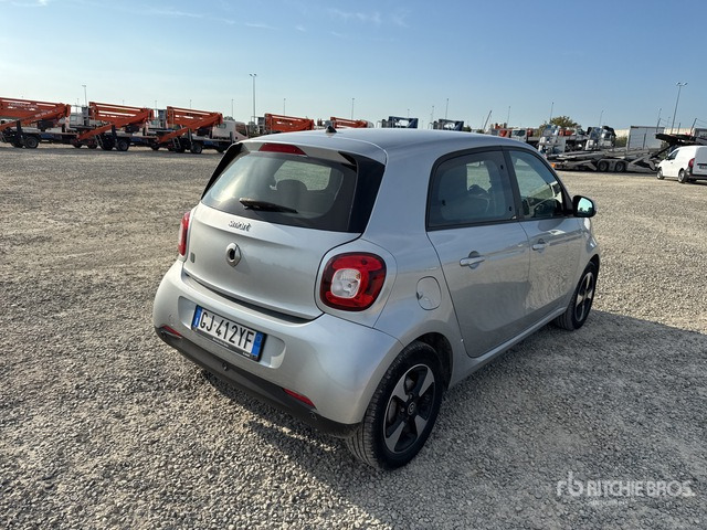 2022 SMART EQ BERLINA EQ 60KW PASSION Automobile - سيارة: صورة 4 2022 SMART EQ BERLINA EQ 60KW PASSION Automobile - سيارة: صورة 4
