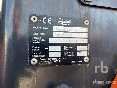 DOOSAN DL-250-5 - اللودر بعجل: صورة 5 DOOSAN DL-250-5 - اللودر بعجل: صورة 5
