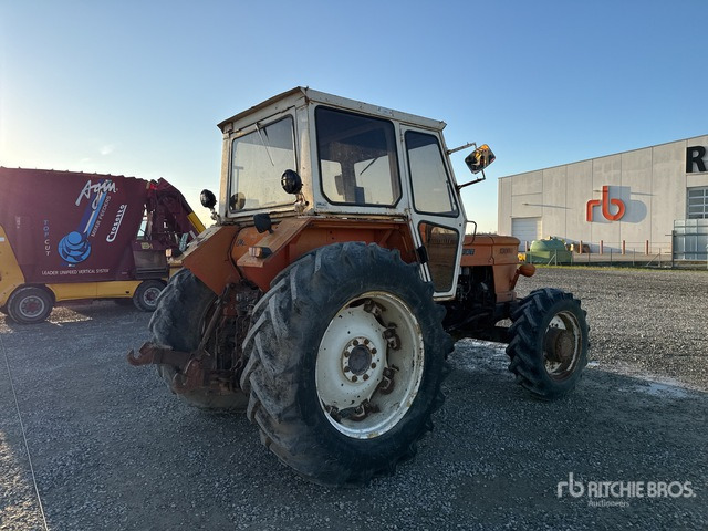Fiat 1300 DT 4WD Tractor - جرار: صورة 3 Fiat 1300 DT 4WD Tractor - جرار: صورة 3