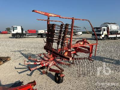 GALFRE AG320/10 - آلة تيبيس العشب/ آلة جمع العشب: صورة 1 GALFRE AG320/10 - آلة تيبيس العشب/ آلة جمع العشب: صورة 1