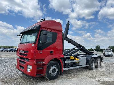 IVECO STRALIS 260S45 6x2 Sleeper - شاحنة ذات خطاف: صورة 1 IVECO STRALIS 260S45 6x2 Sleeper - شاحنة ذات خطاف: صورة 1