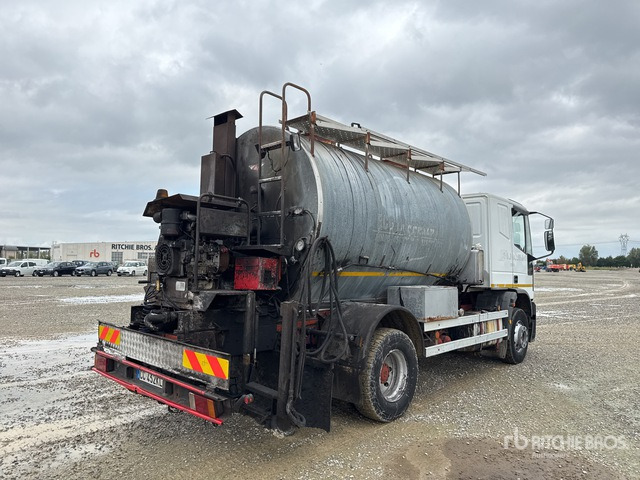 Iveco Eurocargo 150E27 Autocarro distribuzione asfalto - موزع الأسفلت: صورة 3 Iveco Eurocargo 150E27 Autocarro distribuzione asfalto - موزع الأسفلت: صورة 3