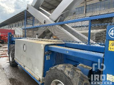 رافعة هيدروليكية مقصية JLG 245-25 4x4: صورة 8