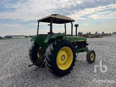 JOHN DEERE 2650 - جرار: صورة 3 JOHN DEERE 2650 - جرار: صورة 3