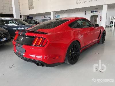 MUSTANG SHELBY GT350 - سيارة: صورة 3 MUSTANG SHELBY GT350 - سيارة: صورة 3