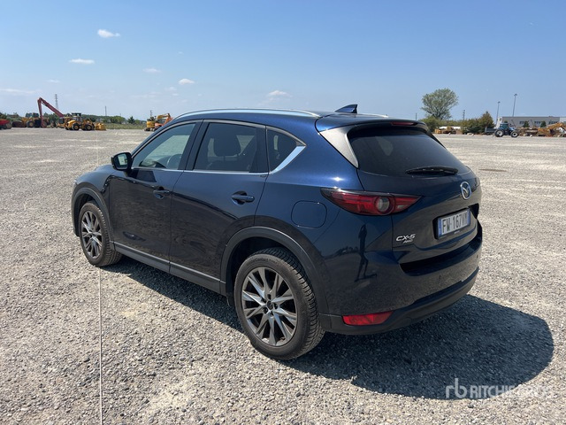 Mazda CX5 SUV - سيارة دفع رباعي: صورة 4 Mazda CX5 SUV - سيارة دفع رباعي: صورة 4