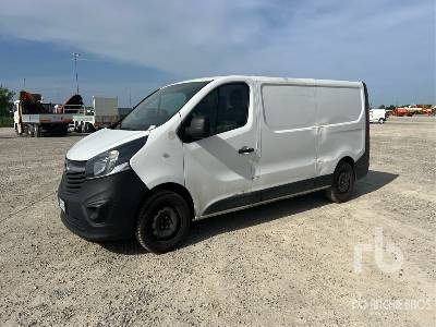 OPEL VIVARO - شاحنة مقفلة: صورة 1 OPEL VIVARO - شاحنة مقفلة: صورة 1