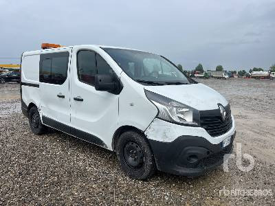 RENAULT TRAFIC 145 - شاحنة مقفلة: صورة 4 RENAULT TRAFIC 145 - شاحنة مقفلة: صورة 4