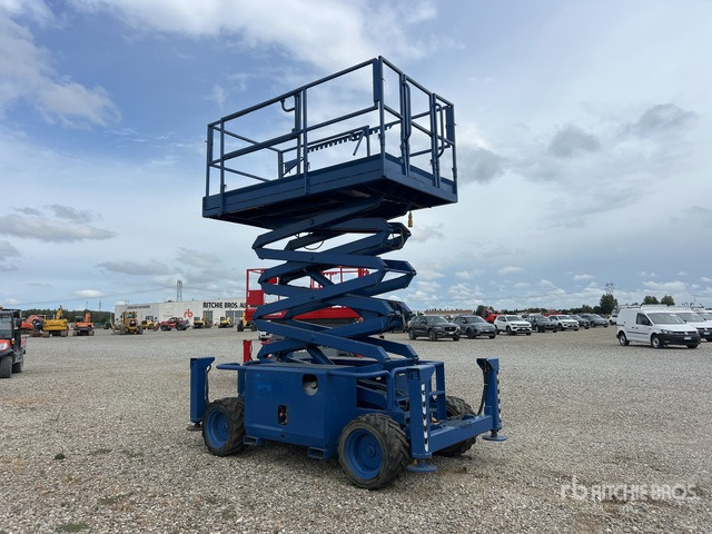 Skyjack SJ6832 RT Scissor Lift - رافعة هيدروليكية مقصية: صورة 3 Skyjack SJ6832 RT Scissor Lift - رافعة هيدروليكية مقصية: صورة 3