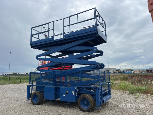 Skyjack SJ9250 Scissor Lift - رافعة هيدروليكية مقصية: صورة 2 Skyjack SJ9250 Scissor Lift - رافعة هيدروليكية مقصية: صورة 2