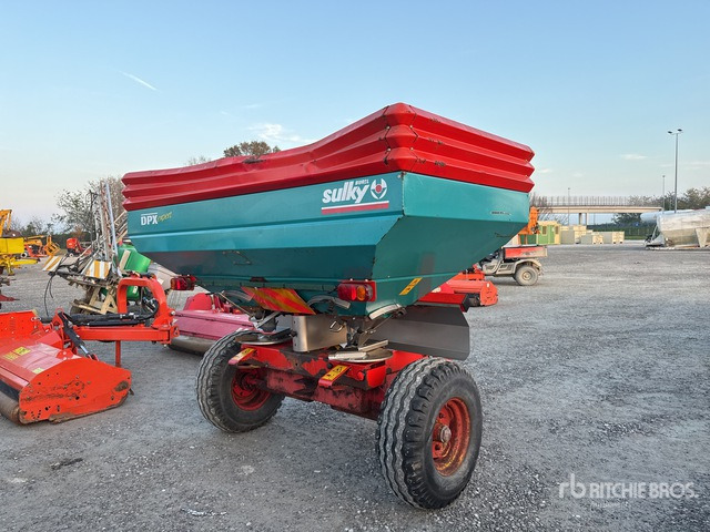Sulky DPX 209L Fertilizer Spreader - آلة رش السماد: صورة 3 Sulky DPX 209L Fertilizer Spreader - آلة رش السماد: صورة 3