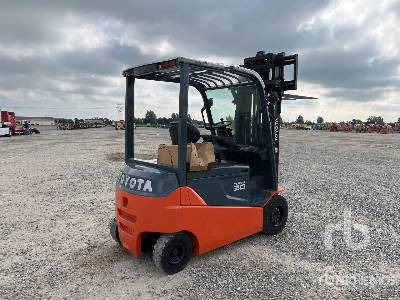 TOYOTA 8FBMT30 3000 kg - رافعة شوكية كهربائية: صورة 3 TOYOTA 8FBMT30 3000 kg - رافعة شوكية كهربائية: صورة 3