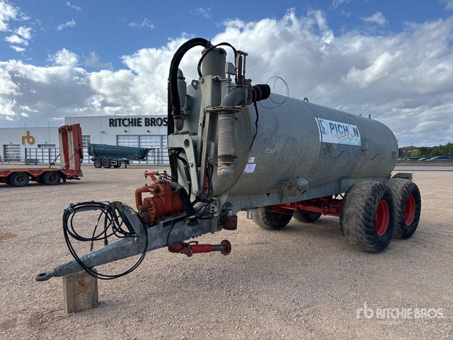 1996 Pichon TCI10 Liquid T/A Tonne A Lisier 2 Essieux Liquid Manure Spreader - صهريج السماد السائل: صورة 2 1996 Pichon TCI10 Liquid T/A Tonne A Lisier 2 Essieux Liquid Manure Spreader - صهريج السماد السائل: صورة 2