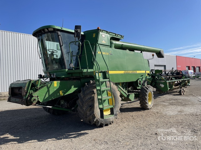 1998 John Deere CTS Moissonneuse Batteuse Combine Harvester - حصادة موحَّدة: صورة 1 1998 John Deere CTS Moissonneuse Batteuse Combine Harvester - حصادة موحَّدة: صورة 1