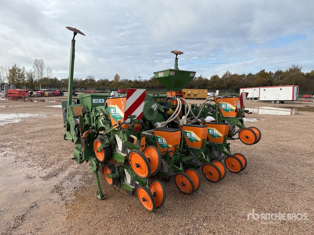 2001 Amazone ED451K Semoir Monograine 6 Rangs 6 Rows Planter - آلة البذر: صورة 3 2001 Amazone ED451K Semoir Monograine 6 Rangs 6 Rows Planter - آلة البذر: صورة 3
