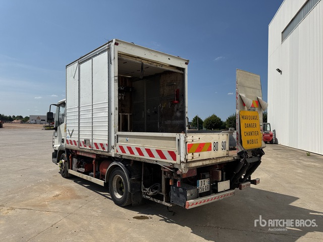 2003 Iveco Eurocargo 100E17 4x2 Camion Porte-Conteneur 4x2 Container Truck - شاحنة مقفلة: صورة 3 2003 Iveco Eurocargo 100E17 4x2 Camion Porte-Conteneur 4x2 Container Truck - شاحنة مقفلة: صورة 3