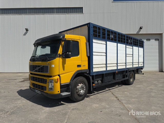 2003 Volvo FM12 420 4x2 Camion Betaillere Livestock Truck - شاحنة نقل المواشي: صورة 1 2003 Volvo FM12 420 4x2 Camion Betaillere Livestock Truck - شاحنة نقل المواشي: صورة 1