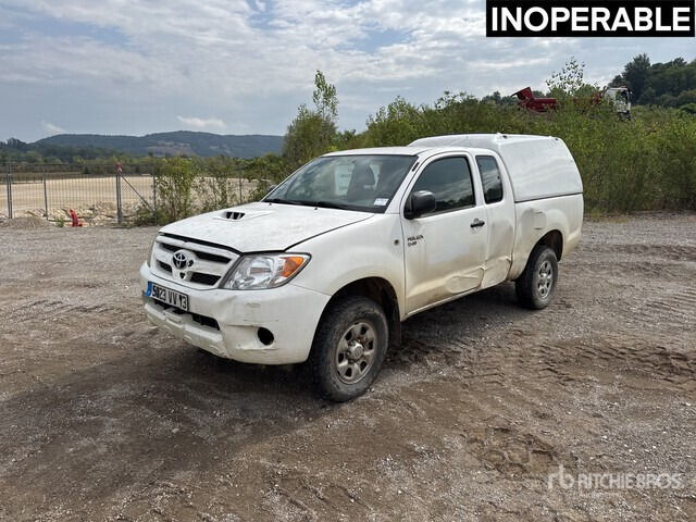 2007 Toyota Hilux 4x4 Crew Cab (Inoperable) Pickup - شاحنة البيك أب: صورة 1 2007 Toyota Hilux 4x4 Crew Cab (Inoperable) Pickup - شاحنة البيك أب: صورة 1
