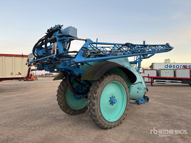 2008 Berthoud Tenor 35-37 28 m High Clearance Pulverisate ... Pull-Type Sprayer - بخاخ مقطورة: صورة 4 2008 Berthoud Tenor 35-37 28 m High Clearance Pulverisate ... Pull-Type Sprayer - بخاخ مقطورة: صورة 4