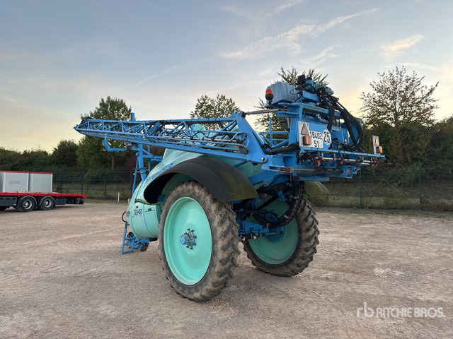2008 Berthoud Tenor 35-37 28 m High Clearance Pulverisate ... Pull-Type Sprayer - بخاخ مقطورة: صورة 3 2008 Berthoud Tenor 35-37 28 m High Clearance Pulverisate ... Pull-Type Sprayer - بخاخ مقطورة: صورة 3