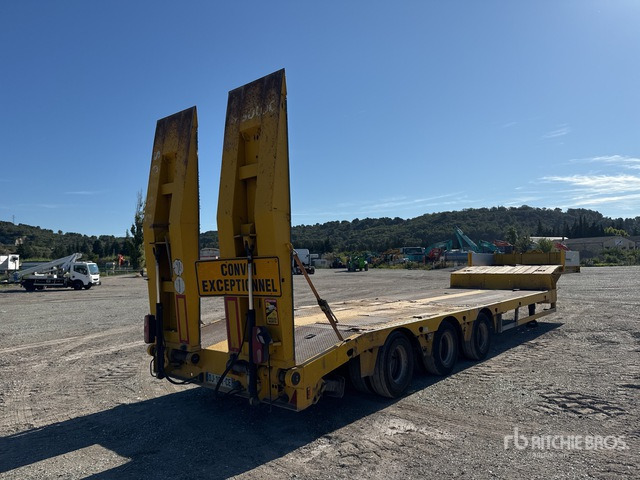 2008 Faymonville Multimax Tri/A Semi-Remorque Porte-Engin ... Lowboy Trailer - عربة منخفضة مسطحة نصف مقطورة: صورة 3 2008 Faymonville Multimax Tri/A Semi-Remorque Porte-Engin ... Lowboy Trailer - عربة منخفضة مسطحة نصف مقطورة: صورة 3