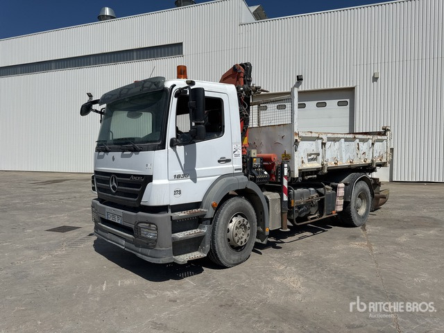 2008 Mercedes Axor 1833 2008 Palfinger PK15500 6100 kg ... Dump Truck with Crane - شاحنة قلاب, شاحنة كرين: صورة 1 2008 Mercedes Axor 1833 2008 Palfinger PK15500 6100 kg ... Dump Truck with Crane - شاحنة قلاب, شاحنة كرين: صورة 1