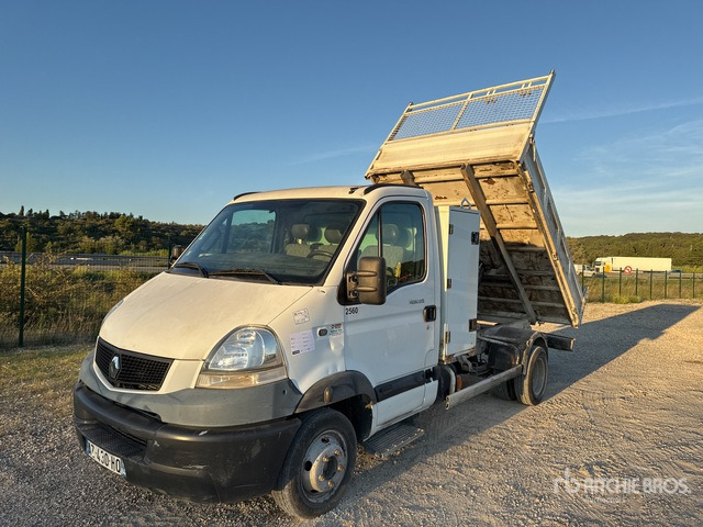 2008 Renault Mascott 130 dxi 4x2 Camion Benne Dump Truck: Light Duty - قلاب صغير: صورة 2 2008 Renault Mascott 130 dxi 4x2 Camion Benne Dump Truck: Light Duty - قلاب صغير: صورة 2