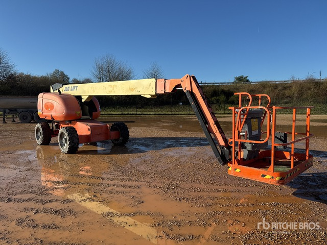 2011 JLG 660SJ 4WD Diesel Nacelle Articulee Articulating Boom Lift - شاحنة ذراع مفصلي: صورة 3 2011 JLG 660SJ 4WD Diesel Nacelle Articulee Articulating Boom Lift - شاحنة ذراع مفصلي: صورة 3
