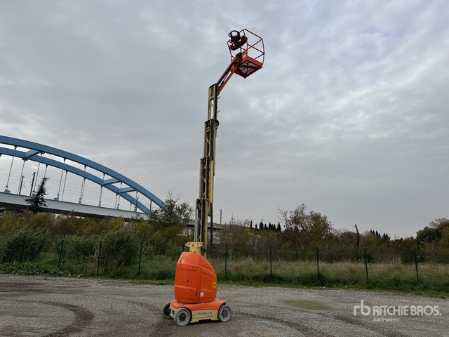 2011 JLG Toucan 10e Nacelle A Mat Droit Vertical Mast Lift - الرأسي رفع الصاري: صورة 2 2011 JLG Toucan 10e Nacelle A Mat Droit Vertical Mast Lift - الرأسي رفع الصاري: صورة 2