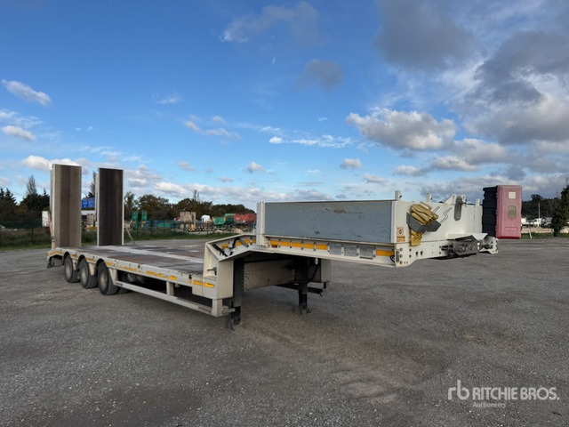2012 Faymonville Multimax Tri/A Remorque Porte-Engin Lowboy Trailer - مقطورة مسطحة منخفضة: صورة 3 2012 Faymonville Multimax Tri/A Remorque Porte-Engin Lowboy Trailer - مقطورة مسطحة منخفضة: صورة 3