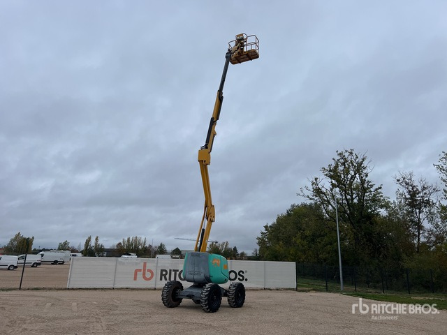 2012 Haulotte HA16PX 4WD Diesel Nacelle Articulee Articulating Boom Lift - شاحنة ذراع مفصلي: صورة 3 2012 Haulotte HA16PX 4WD Diesel Nacelle Articulee Articulating Boom Lift - شاحنة ذراع مفصلي: صورة 3