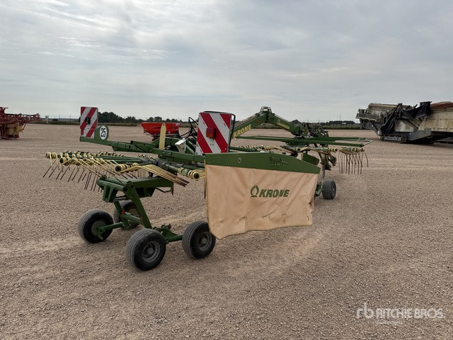 2012 Krone Swadro 710/26T 7.10 m 2 Rotor Andaineur Hay Rake - آلة تيبيس العشب/ آلة جمع العشب: صورة 4 2012 Krone Swadro 710/26T 7.10 m 2 Rotor Andaineur Hay Rake - آلة تيبيس العشب/ آلة جمع العشب: صورة 4