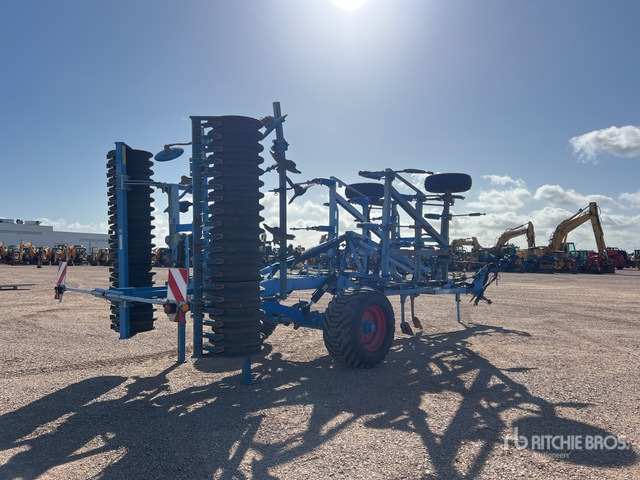 2012 Lemken Karat 9/500 KUA 5 m Semi-Mount Preparateur De Sol Cultivator - المحراث: صورة 3 2012 Lemken Karat 9/500 KUA 5 m Semi-Mount Preparateur De Sol Cultivator - المحراث: صورة 3