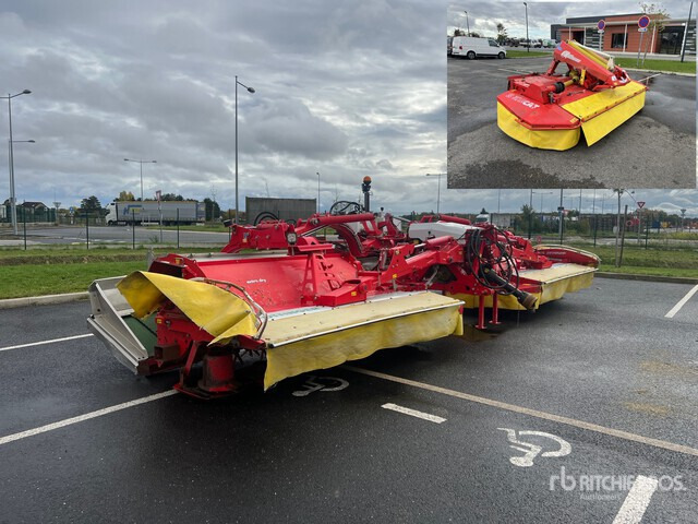 2013 Pottinger Alpha Motion 301 ED & 2015 Novacat X8 Collector 8300 mm 3-Point Hitch Groupe De ... Mower Conditioner - جزازة العشب: صورة 1 2013 Pottinger Alpha Motion 301 ED & 2015 Novacat X8 Collector 8300 mm 3-Point Hitch Groupe De ... Mower Conditioner - جزازة العشب: صورة 1