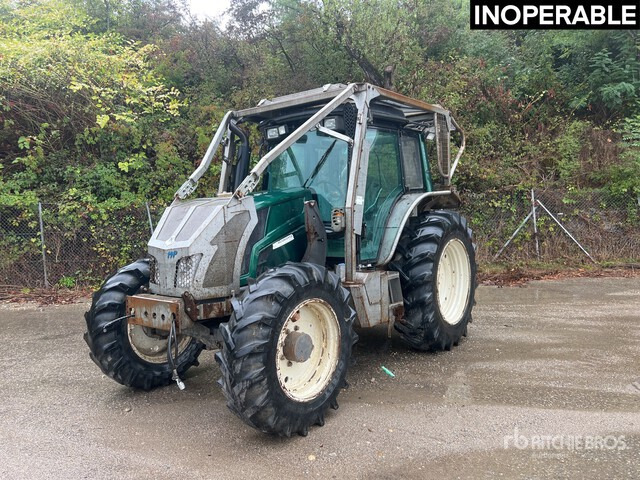 2013 Valtra N143 4x4 Tracteur Forestier (Inoperable) 4WD Tractor - جرار: صورة 1 2013 Valtra N143 4x4 Tracteur Forestier (Inoperable) 4WD Tractor - جرار: صورة 1