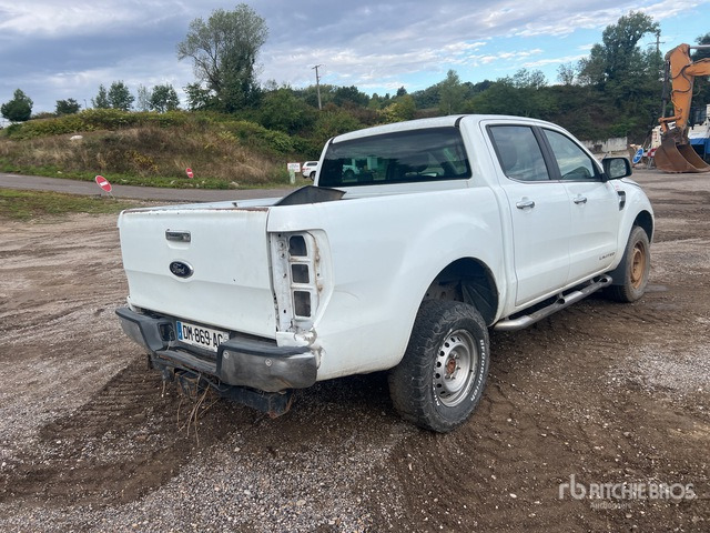 2014 Ford Ranger 2.2 Limited 4x4 Dual Cab (Inoperable) Pickup - شاحنة البيك أب: صورة 3 2014 Ford Ranger 2.2 Limited 4x4 Dual Cab (Inoperable) Pickup - شاحنة البيك أب: صورة 3
